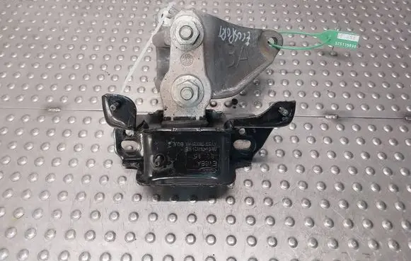 Ford Ecosport Engine mounting bracket C1B1-7M125-AB 8V59-7M121-AA