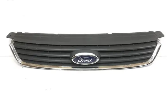 Ford Kuga II Front grill 8V41R7081A 8V418200AC