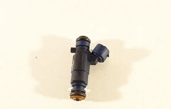 KIA Ceed Fuel injector 3531028000