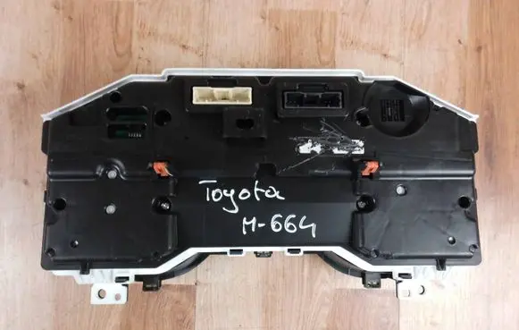 Toyota RAV 4 (XA50) Speedometer (instrument cluster) 83800-RAV4-V