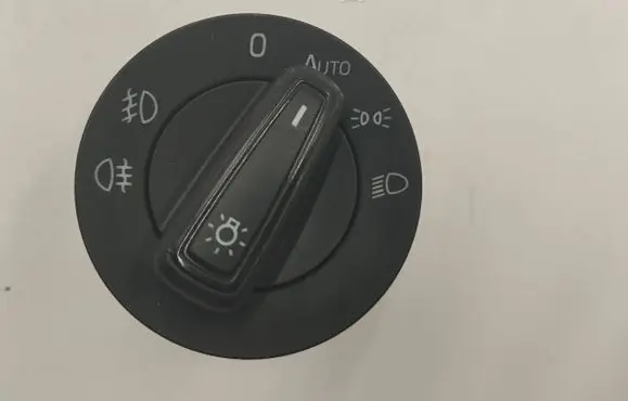 Skoda Octavia Mk3 (5E) Light switch 5e0941431D