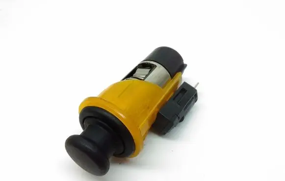 Renault Espace III 12 V Socket (front) 