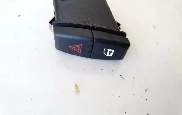 BMW X3 E83 Hazard light switch 6131691950604 61.31-6919506-04