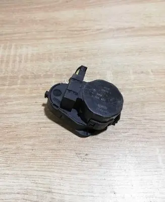 BMW 3 E46 Air flap motor/actuator 6902852 35426