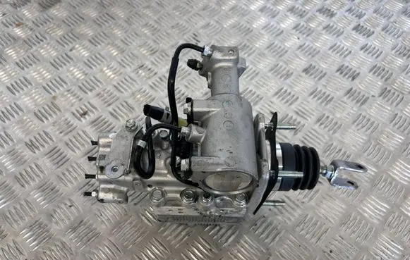 Toyota Mirai ABS Pump 4727047030 2902194087