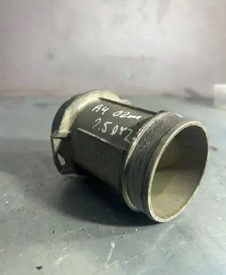 Audi A4 S4 B6 8E 8H Mass air flow meter 059906461D AFH7025C