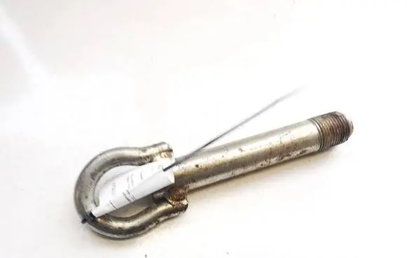 Toyota Avensis T270 Towing hook eye 