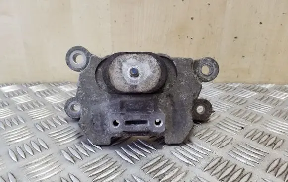 Audi A5 Sportback 8TA Gearbox mounting bracket 8K0399115T