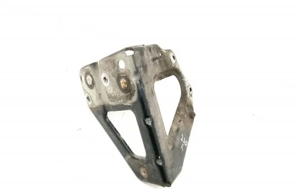 Audi A6 S6 C6 4F Fender mounting bracket 4F0821135B