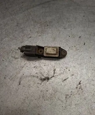Mercedes-Benz E W211 Airbag deployment crash/impact sensor 0028201326 46152015