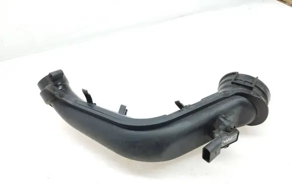 Volkswagen Golf VI Air intake hose/pipe 03C145673H 038906051B 0281002399