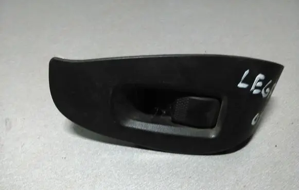 Subaru Legacy Electric window control switch 83071AE040 94266AE040