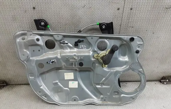 Volkswagen Polo Front door manual window regulator 6Q0837751