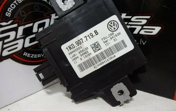 Volkswagen Golf V Alarm control unit/module 1K0907719B