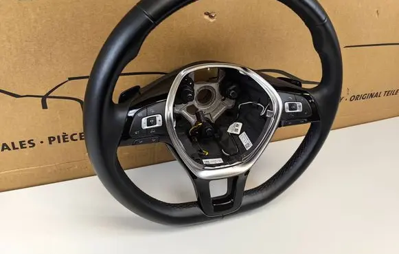 Volkswagen Touran III Steering wheel 5TA419091AG 62752002B 6C0124