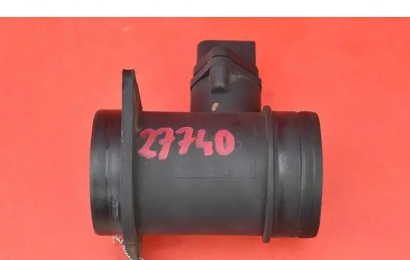 Audi A6 Allroad C5 Mass air flow meter 