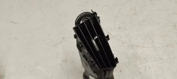 Opel Astra J Dash center air vent grill 13300570