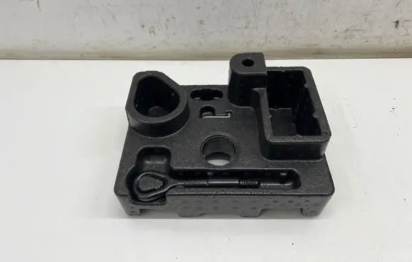 Volkswagen T-Cross Tool box 2G0012115S 6V0805615