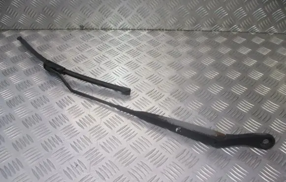Nissan Micra Front wiper blade arm