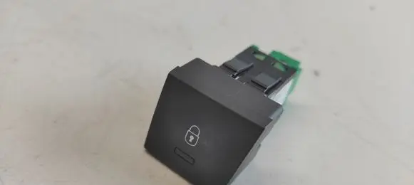 Peugeot 508 Central locking switch button 96661783ZE01 03385710101