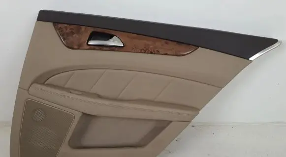 Mercedes-Benz CLS C218 AMG Rear door card panel trim
