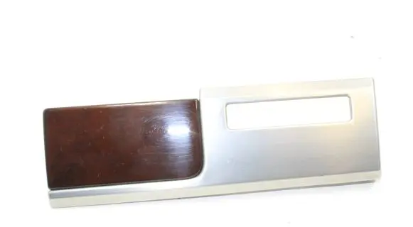 Volkswagen Touareg I Dashboard glove box trim 7L6857239