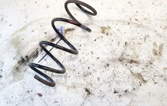 Toyota Prius (XW30) Front coil spring