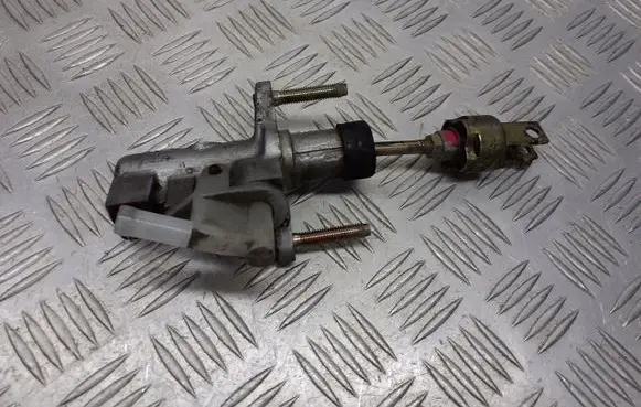 Toyota Celica T230 Clutch release bearing slave cylinder 