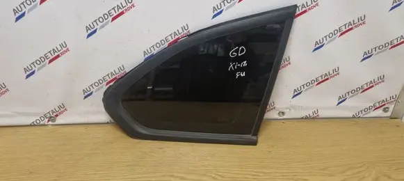 BMW X1 F48 F49 Rear side window 7349648