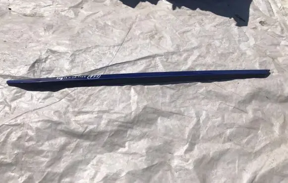 Peugeot 308 Front sill (body part) 9806944677