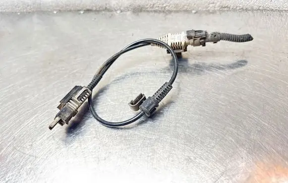 Opel Vectra C ABS brake wheel speed sensor ZMW229