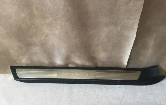 Mercedes-Benz E C207 W207 Front sill trim cover A2076800235