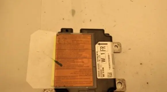 Nissan Qashqai Airbag control unit/module AE4H17315049D 988204EH0C 627260200