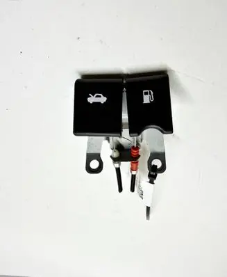 Renault Kadjar Fuel cap release pull handle 