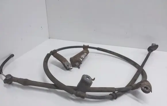 Handbrake/parking brake wiring cable