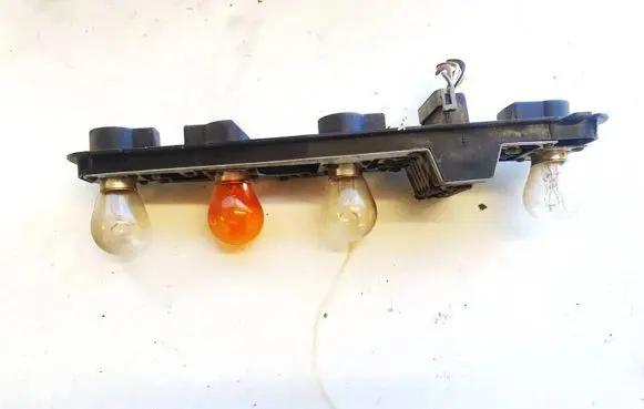 Opel Vectra B Tail light bulb cover holder