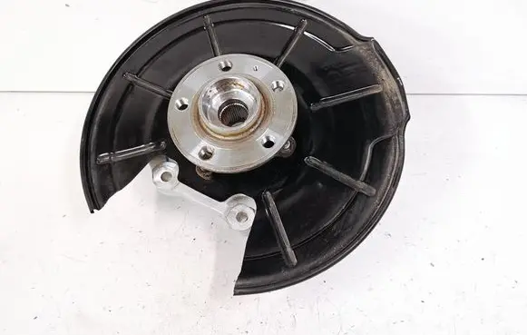 Volvo XC40 Rear wheel hub 32246339