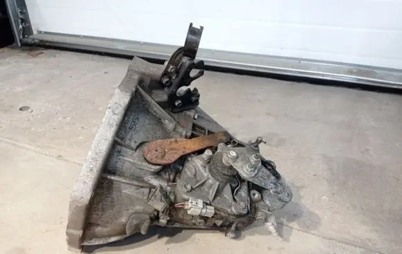Toyota Aygo AB40 Manual 5 speed gearbox 311150H010