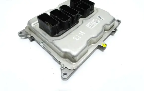 BMW 3 E90 E91 Engine control unit/module ECU 8638198 0281S11037 030325012