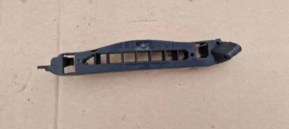 Opel Corsa E Front bumper mounting bracket 39014302