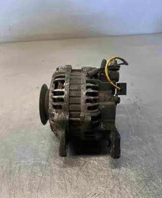Nissan X-Trail T30 Generator/alternator 23100AU400