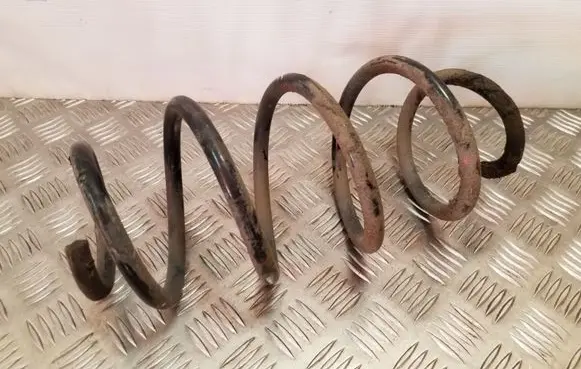 Skoda Yeti (5L) Front coil spring