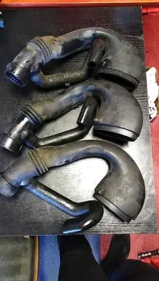 BMW 3 E46 Air intake hose/pipe 7786639