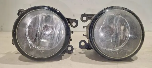 Renault Megane II Front fog light 8200074008
