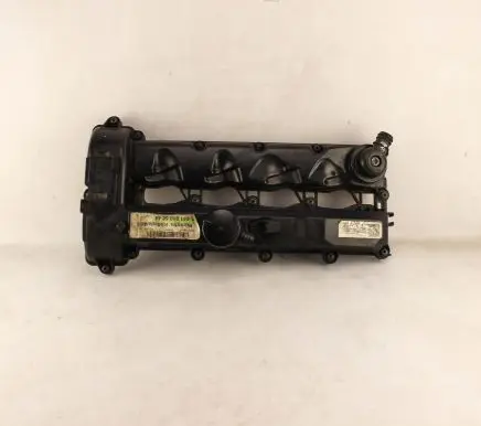Mercedes-Benz Sprinter W906 Rocker cam cover A6510105844