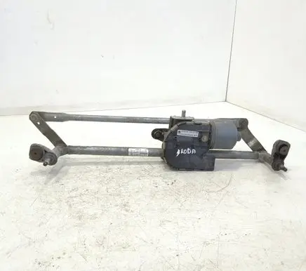 Skoda Octavia Mk2 (1Z) Front wiper linkage and motor 1Z1955119C