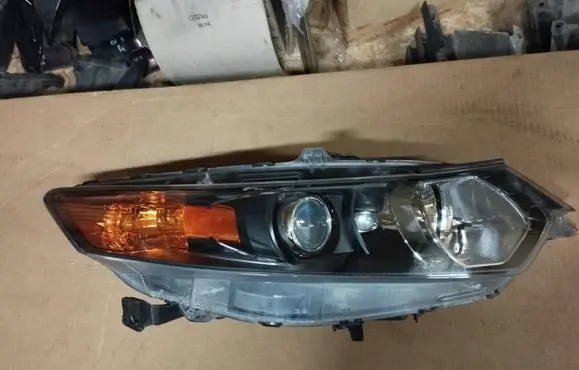 Honda Accord Headlight/headlamp