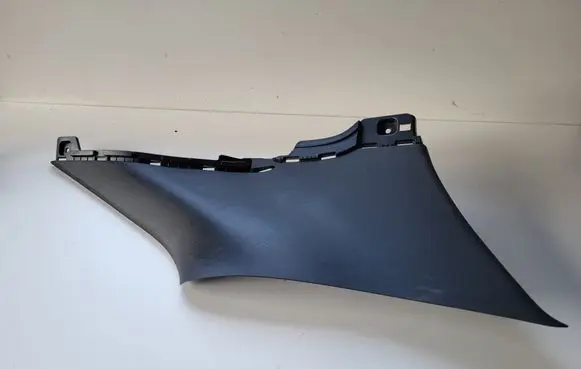 KIA Xceed (D)pillar trim (top) 