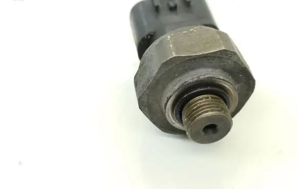 Air conditioning (A/C) pressure sensor