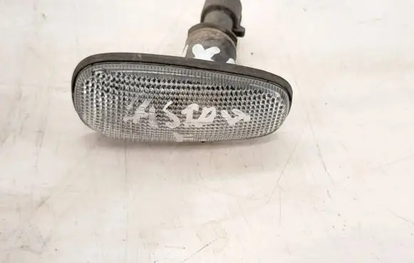 Opel Astra G Front fender indicator light